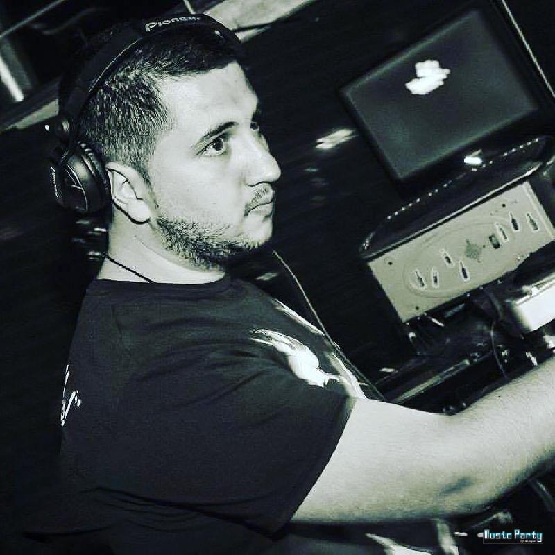 Pau MV - Music Party
